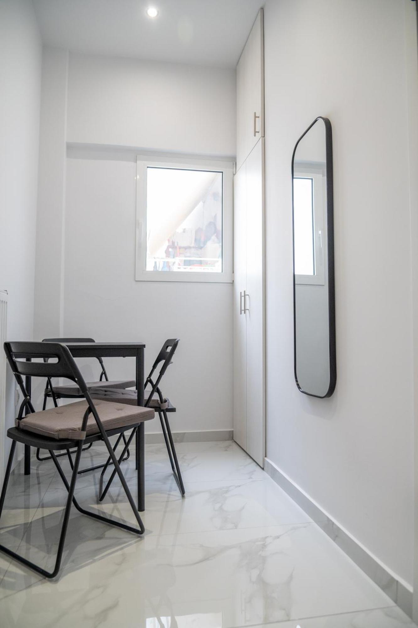 Central Apartment Near To Acropolis Area Athene Buitenkant foto