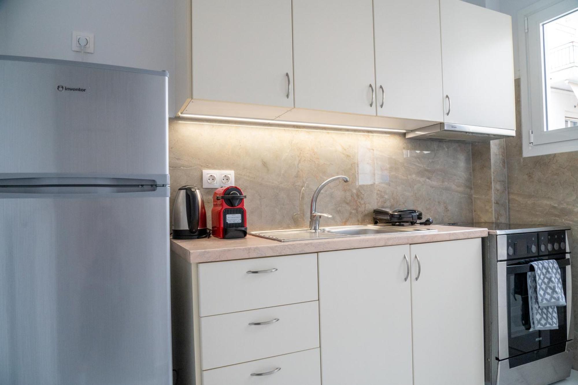 Central Apartment Near To Acropolis Area Athene Buitenkant foto