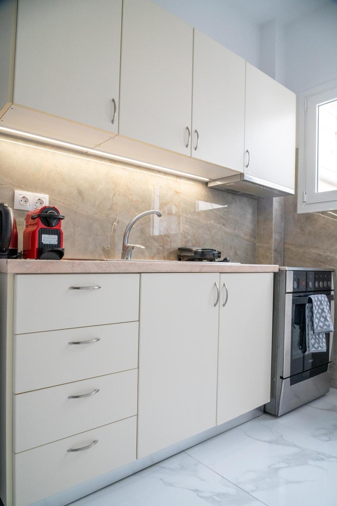 Central Apartment Near To Acropolis Area Athene Buitenkant foto